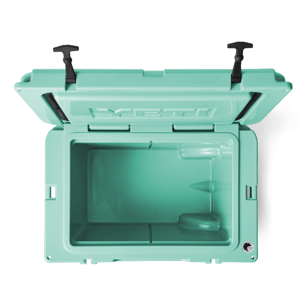 Tundra Haul® Wheeled Cooler
